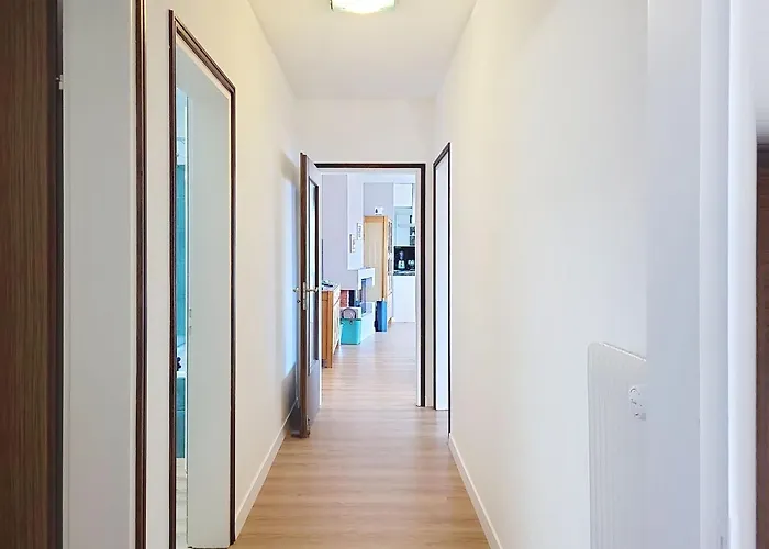 Apt- Tana Dei Leoni By Interhome